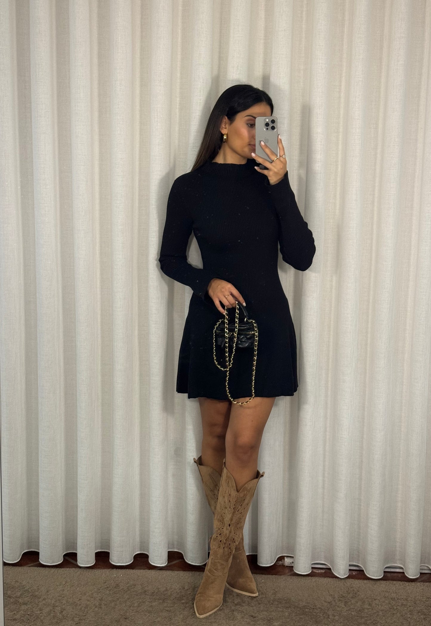 VESTIDO RODA PRETO