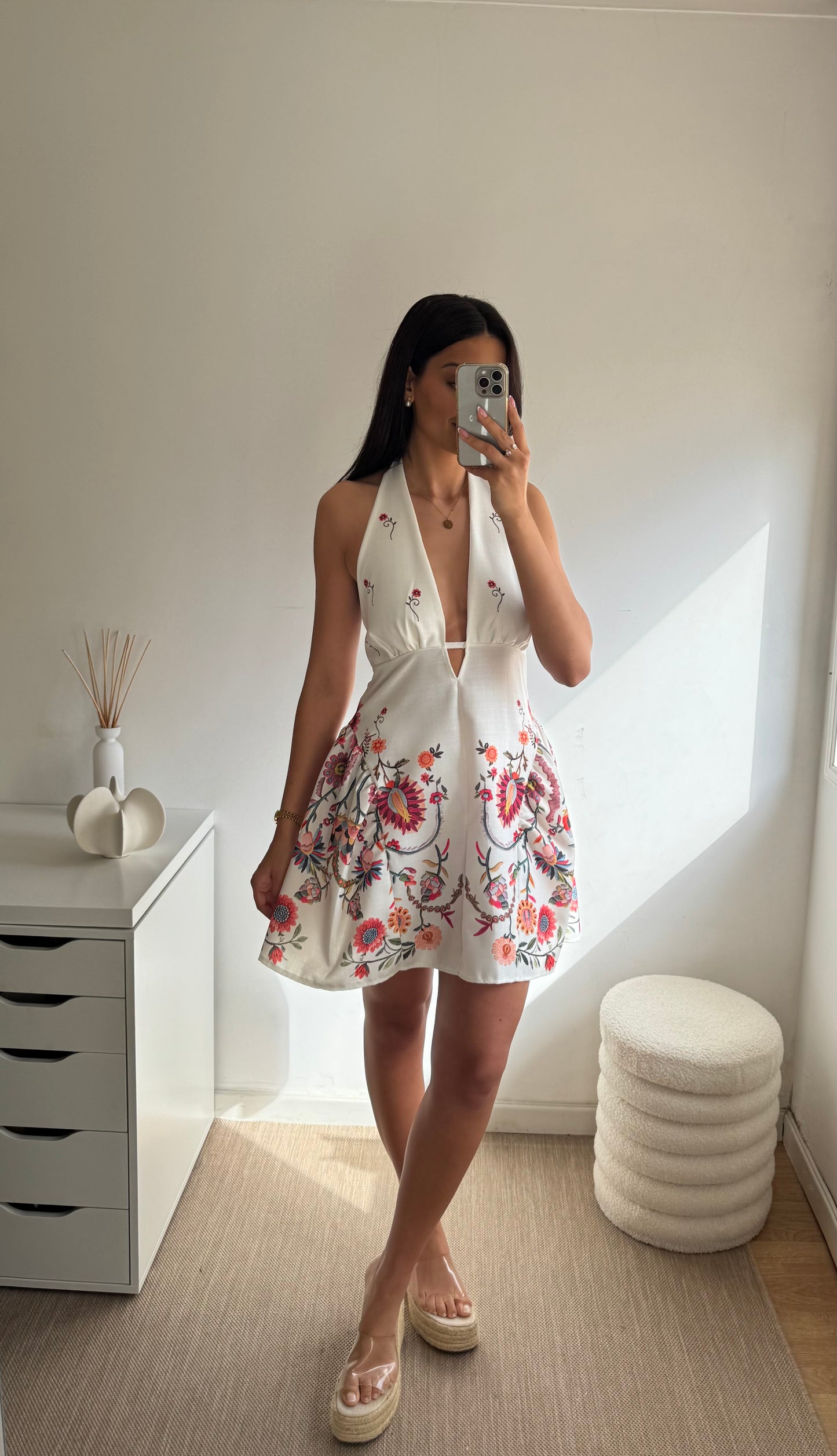 VESTIDO MINI DECOTE
