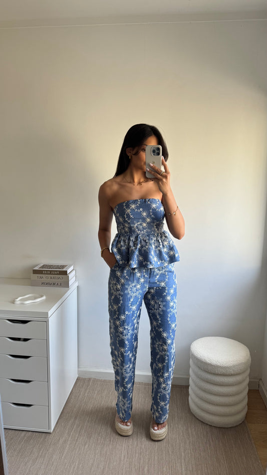 CONJUNTO BORDADO